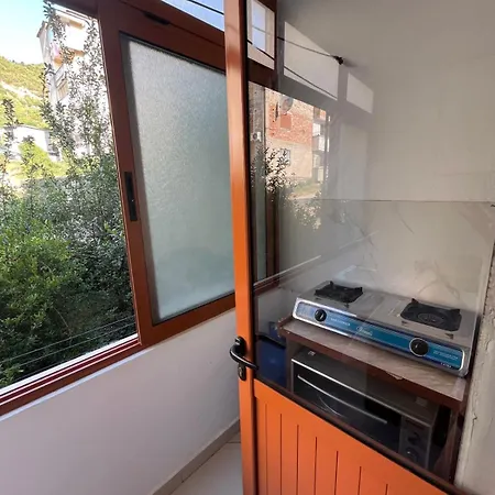 Eljo Apartament Zhaban